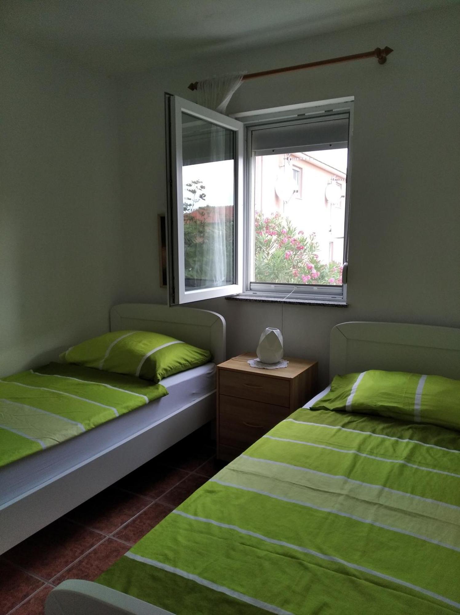 Apartmani Darija Vir Phòng bức ảnh